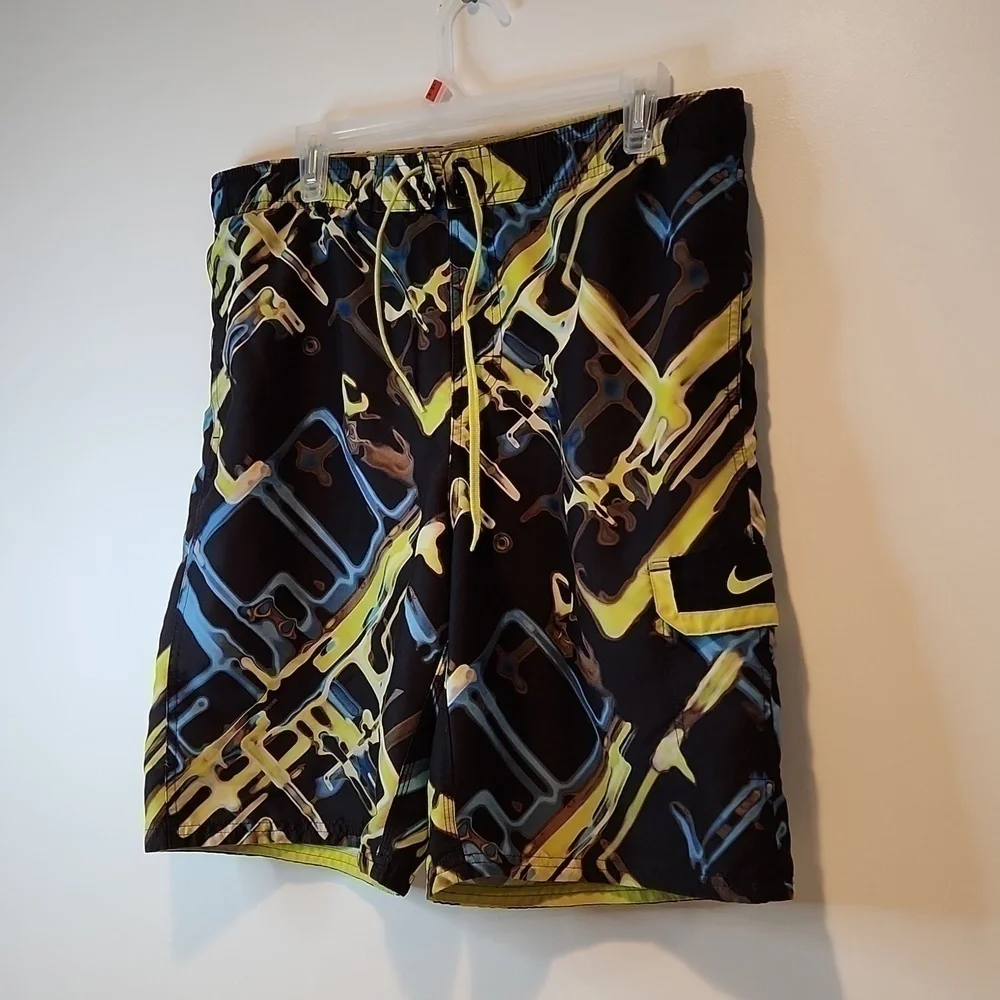 Nike Lined Mesh Swim Trunks Shorts Men's Sz Medium Great Graphic EUC VERY NICE!